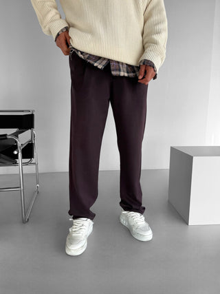 BAGGY PLEATED CHINO TROUSERS BROWN