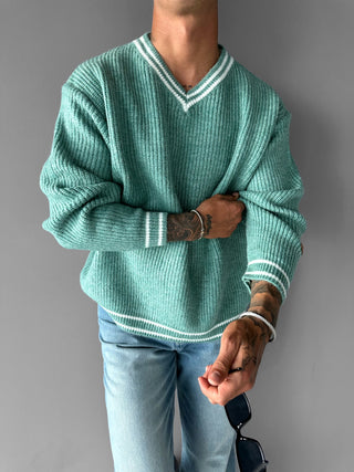 CRICKET OVERSIZE KNITTED V-NECK SWEATER MINT