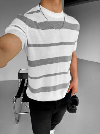 KNITTED T-SHIRT WITH STRIPED STRUCTURE GRAY